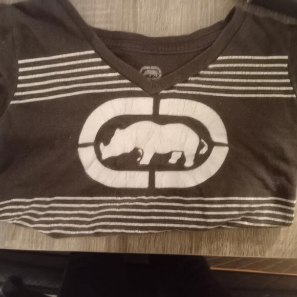 Vintage Y2K Ecko Red Silver Logo T-Shirt | Graphic Streetwear Tee Size S - Picture 3 of 4